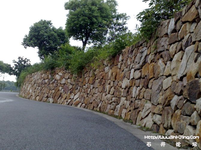 石砌墙.jpg
